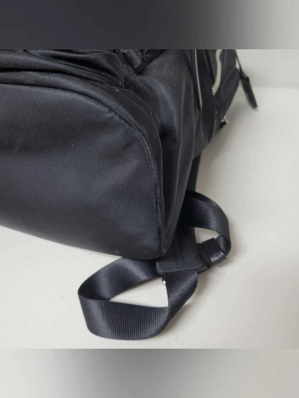 Tumi Voyageur Carson Blackpack.